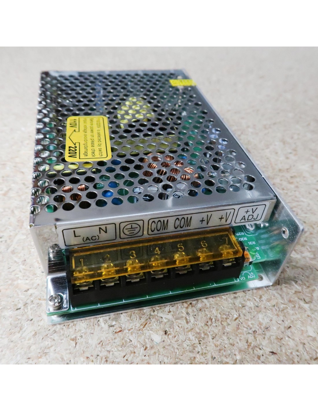 Power supply for LED lighting